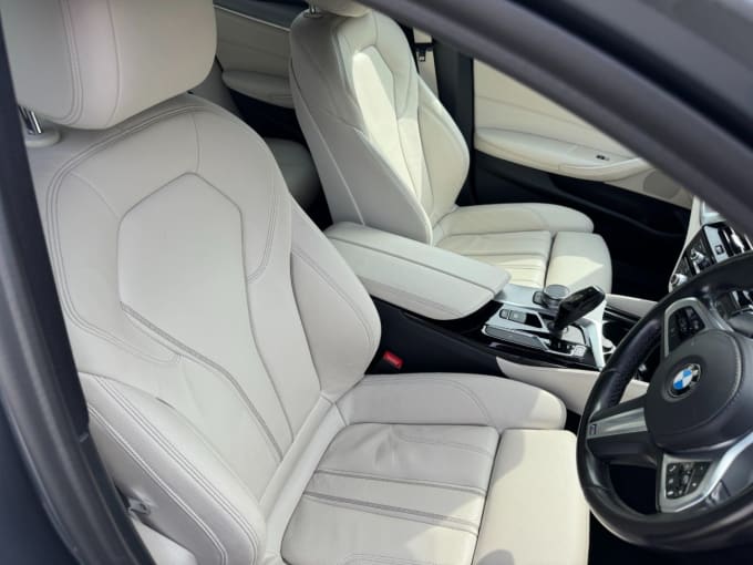 2025 BMW 5 Series