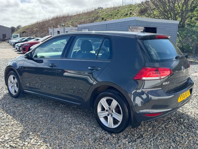 2025 Volkswagen Golf