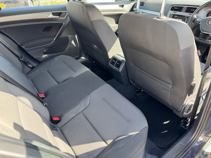 2025 Volkswagen Golf