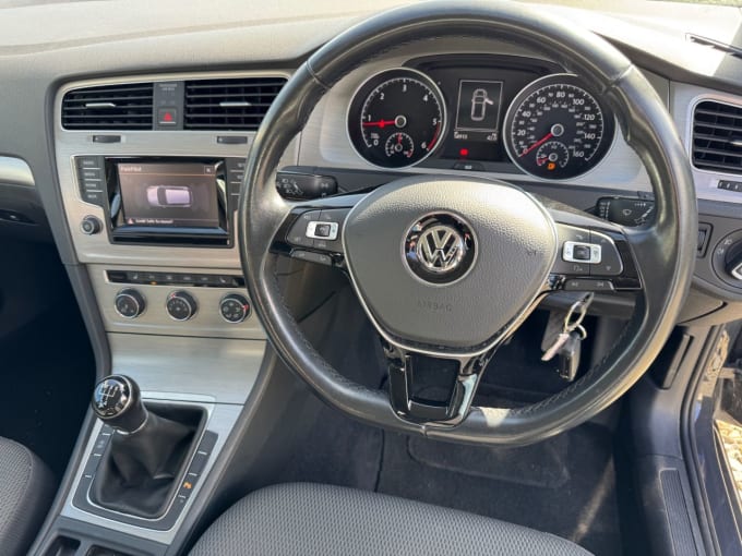 2025 Volkswagen Golf