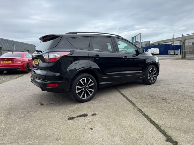 2025 Ford Kuga