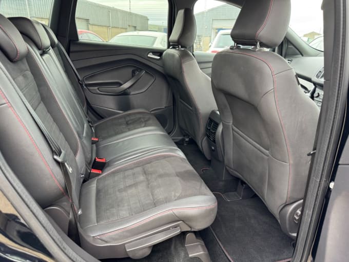 2025 Ford Kuga