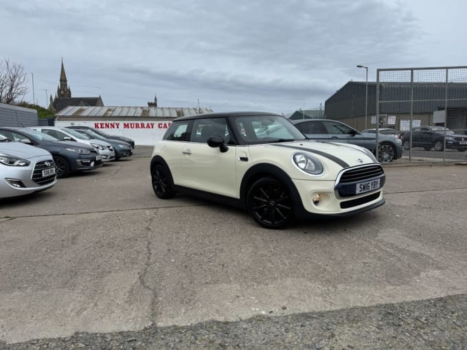2025 Mini Hatch