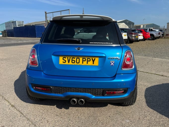 2025 Mini Hatch