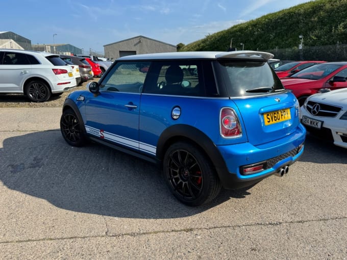 2025 Mini Hatch