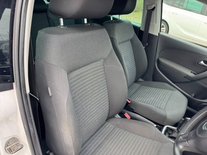 2013 Volkswagen Polo
