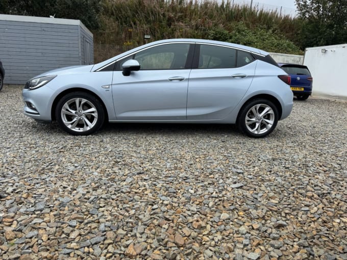 2025 Vauxhall Astra