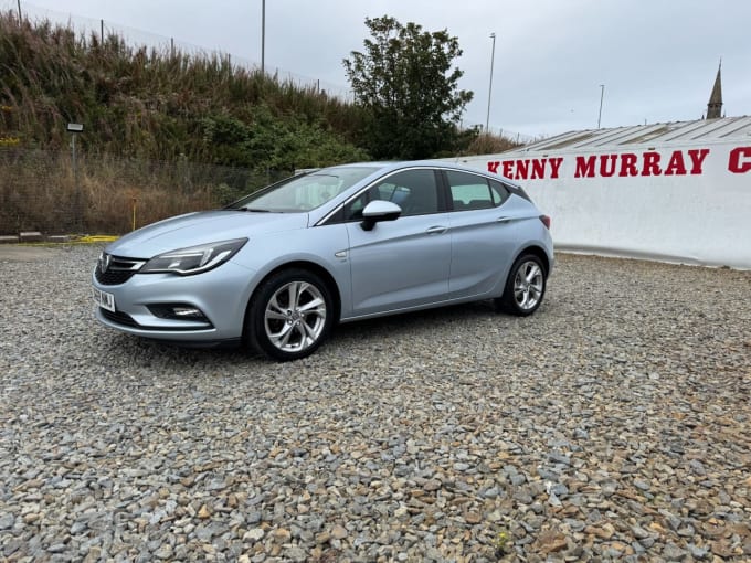 2025 Vauxhall Astra