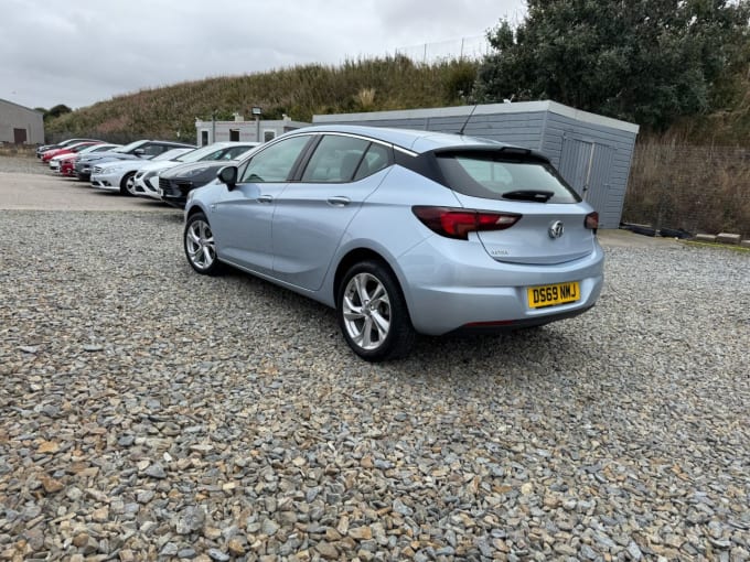 2025 Vauxhall Astra