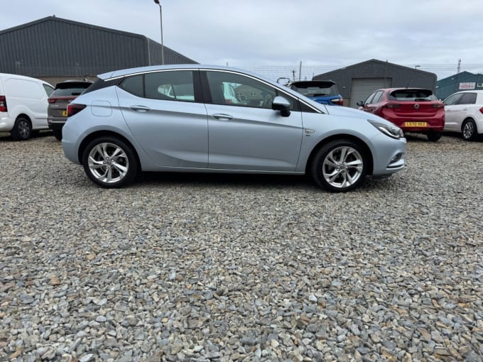 2025 Vauxhall Astra