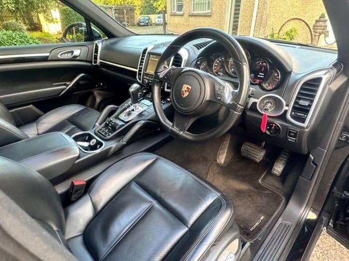 2012 Porsche Cayenne