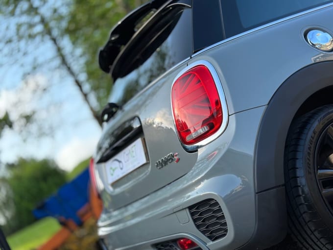 2024 Mini Hatch Cooper