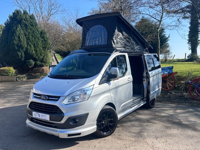 2025 Ford Transit Custom