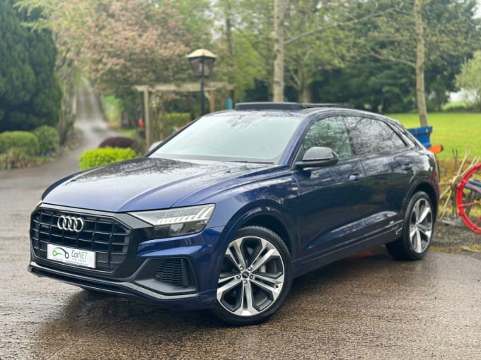 2025 Audi Q8