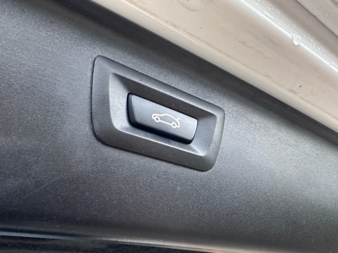 2025 BMW 5 Series