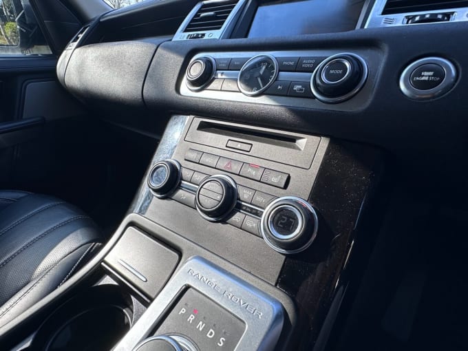 2025 Land Rover Range Rover Sport