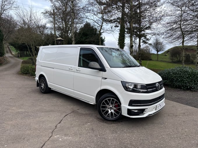 2025 Volkswagen Transporter