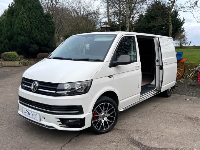 2025 Volkswagen Transporter