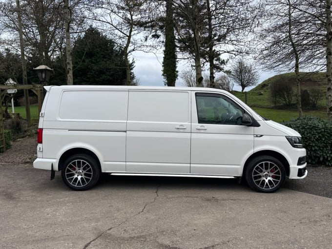 2025 Volkswagen Transporter