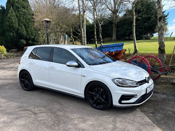 2017 Volkswagen Golf