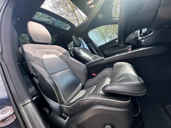 2025 Volvo Xc60