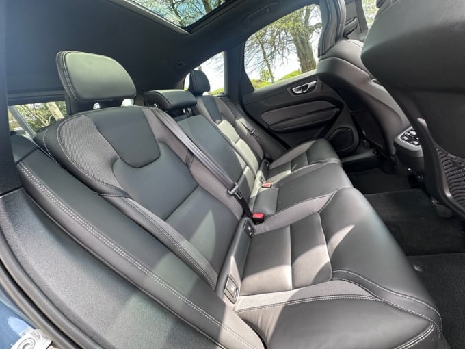 2025 Volvo Xc60