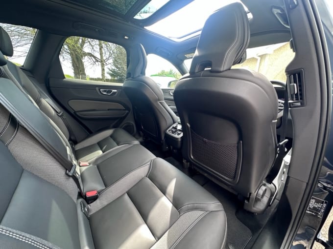 2025 Volvo Xc60