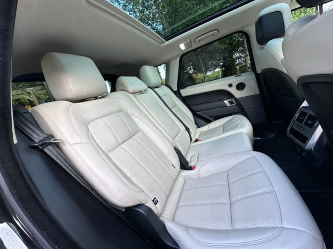 2025 Land Rover Range Rover Sport