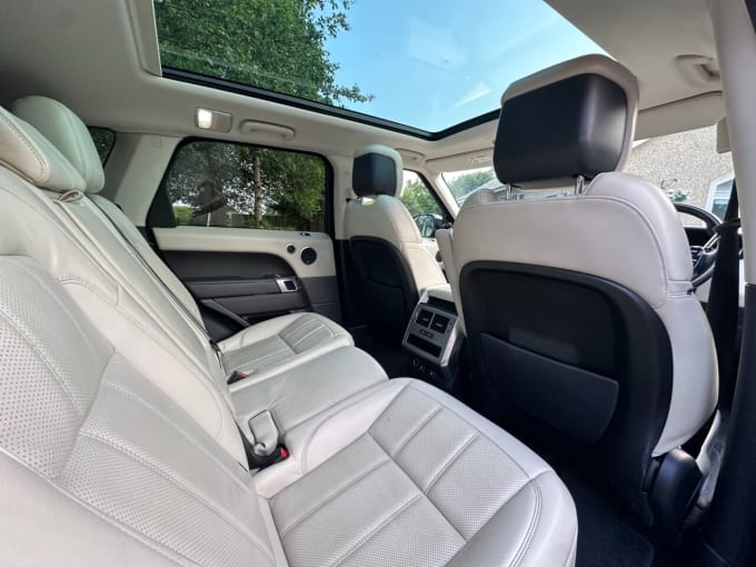 2025 Land Rover Range Rover Sport