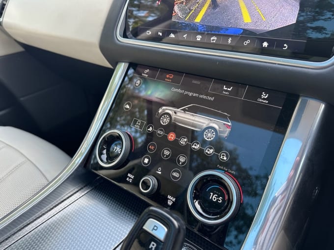 2025 Land Rover Range Rover Sport
