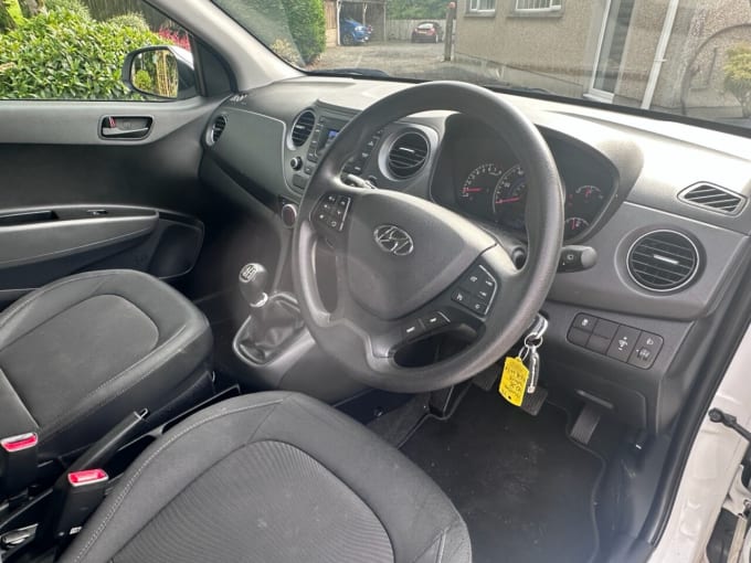2025 Hyundai I10