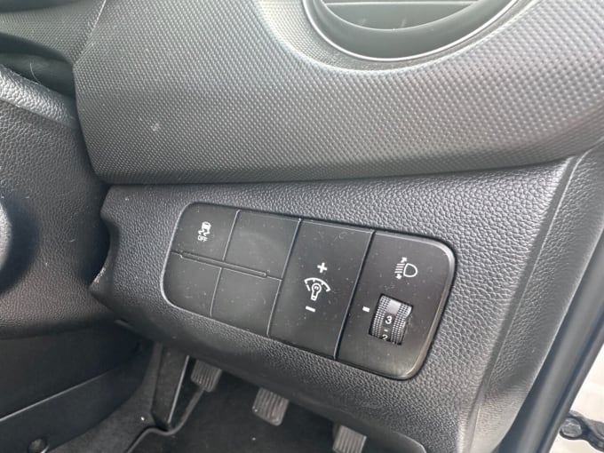 2025 Hyundai I10