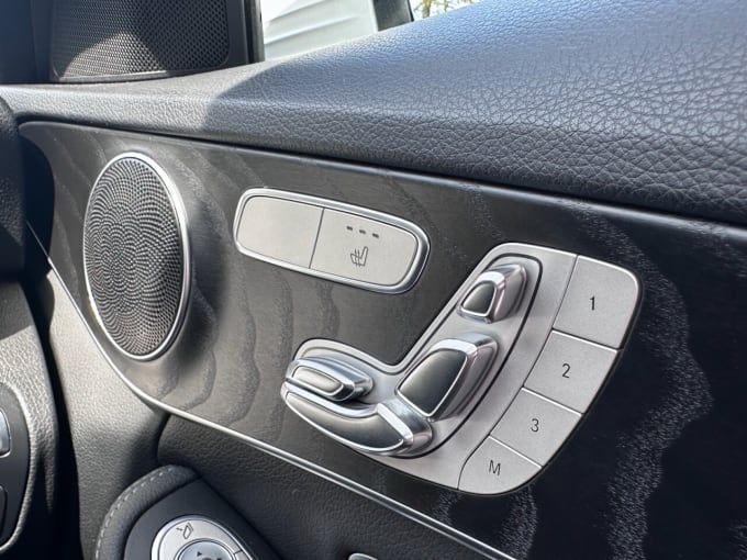 2025 Mercedes-benz C-class