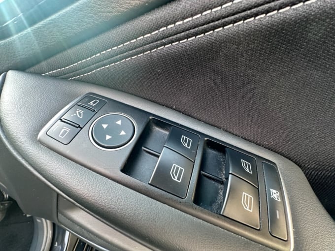 2025 Infiniti Q30