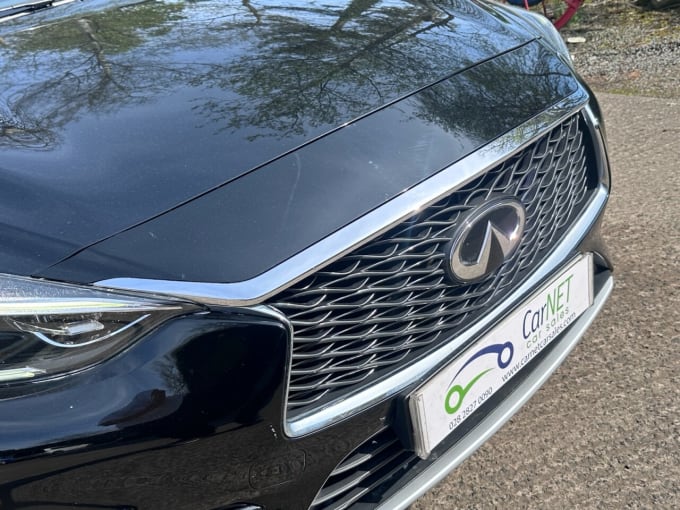 2025 Infiniti Q30