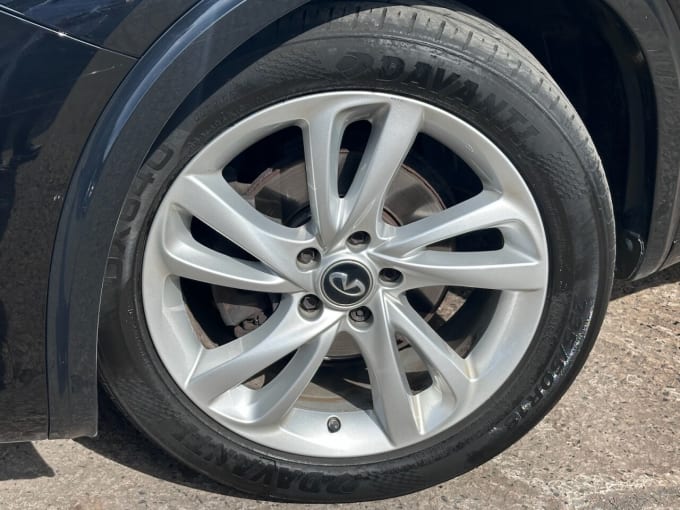 2025 Infiniti Q30