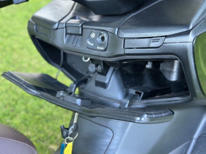 2025 Suzuki Burgman 400