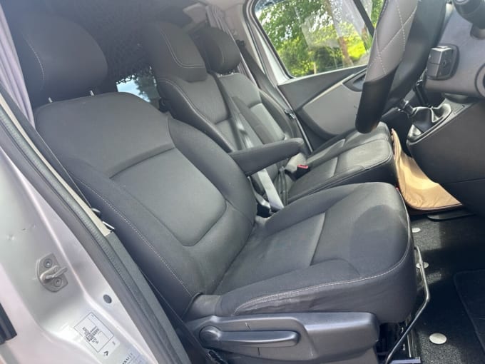 2025 Renault Trafic