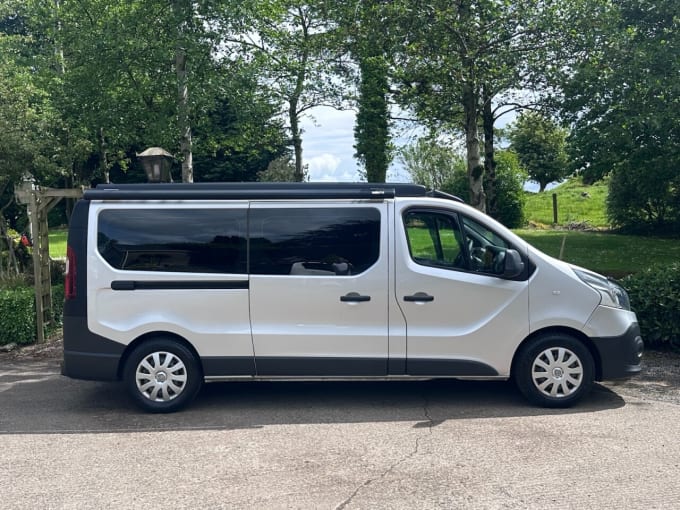 2025 Renault Trafic