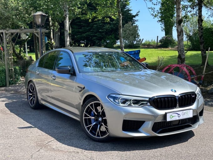 2025 BMW M5