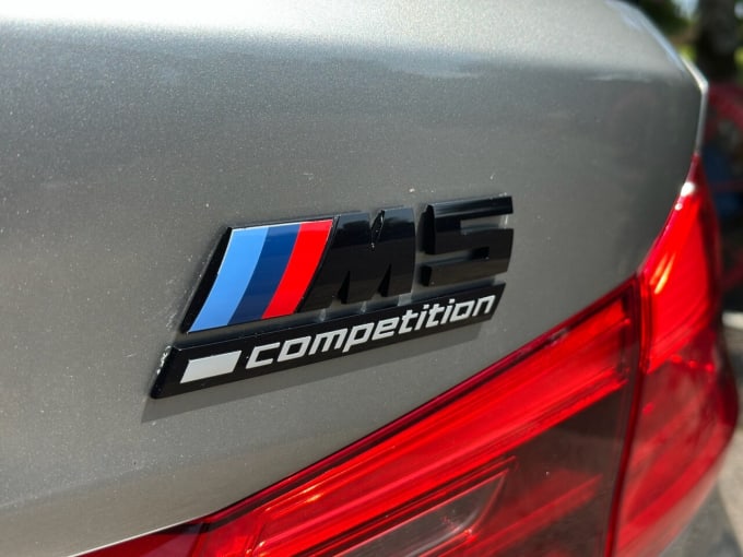 2025 BMW M5
