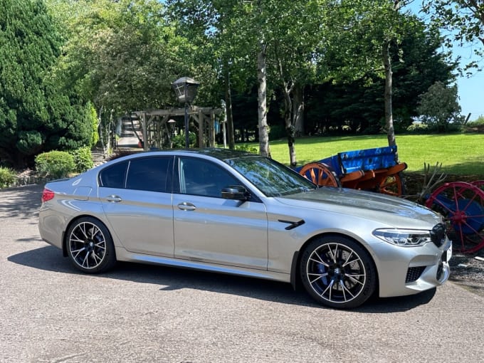 2025 BMW M5