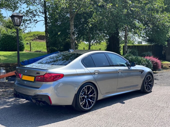 2025 BMW M5