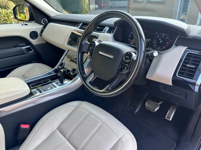 2025 Land Rover Range Rover Sport