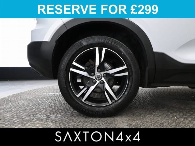 2025 Volvo Xc40