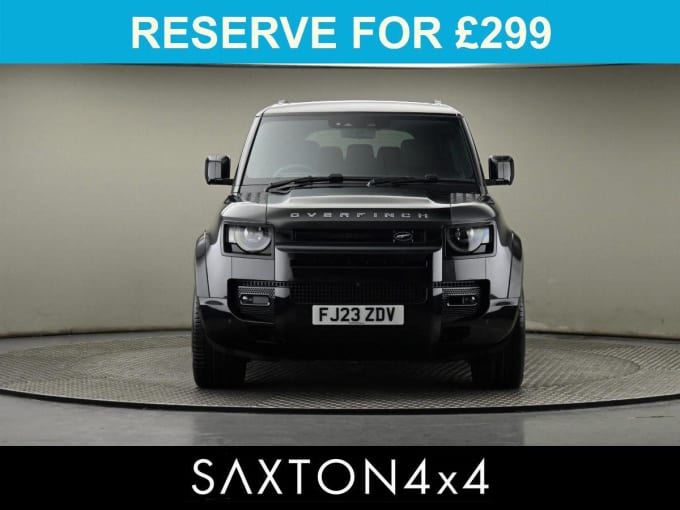 2025 Land Rover Defender 110