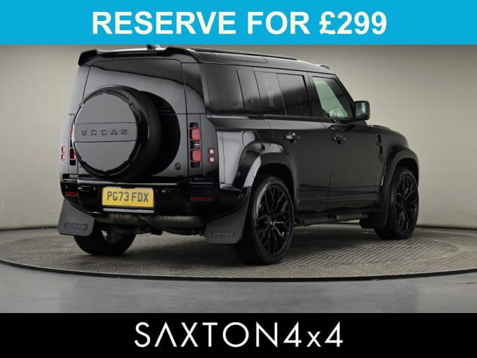 2025 Land Rover Defender 110
