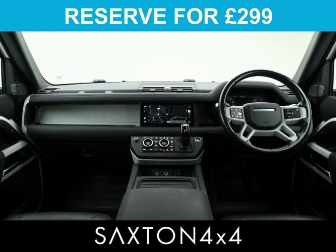 2025 Land Rover Defender 110