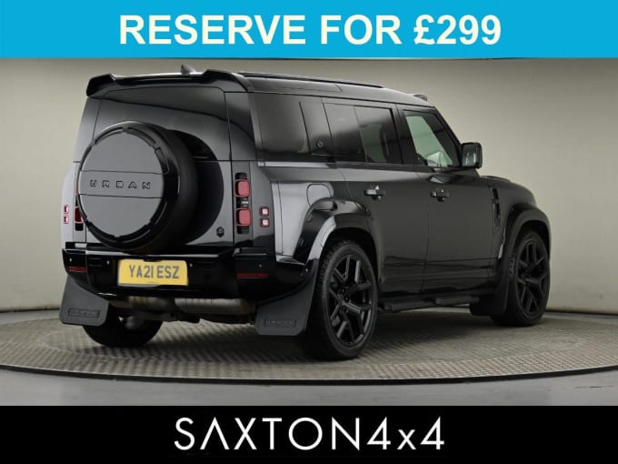 2025 Land Rover Defender 110
