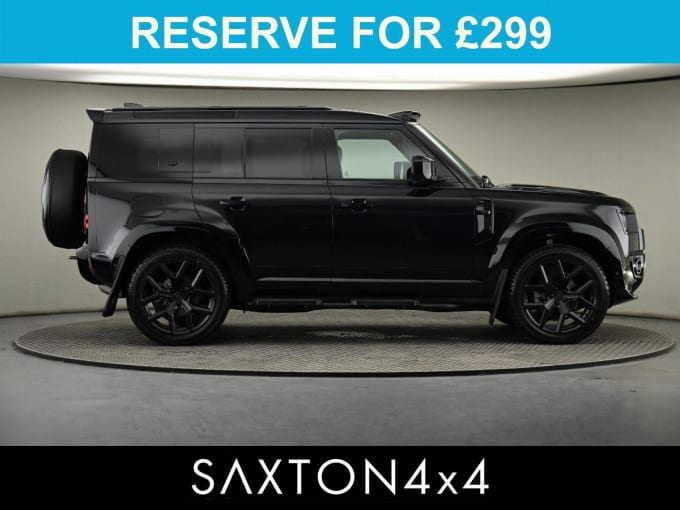 2025 Land Rover Defender 110